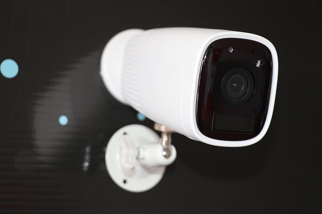 key features to look for in outdoor home security cameras.